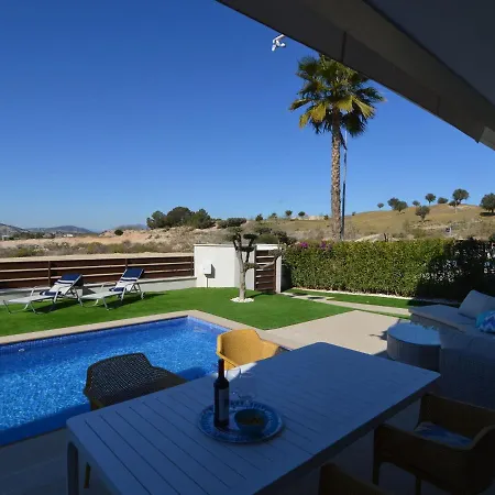 Villa Belvilla By Oyo Casa Anacardo